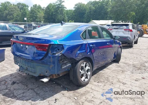 2019 Kia Forte Lxs z USA, uszkodzony, nr VIN 3KPF24AD2KE096446